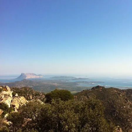 Szálloda Al Faro , La Cinta ,san Teodoro