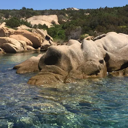Hotel Al Faro , Spiaggia La Cinta ,San Teodoro San Teodoro